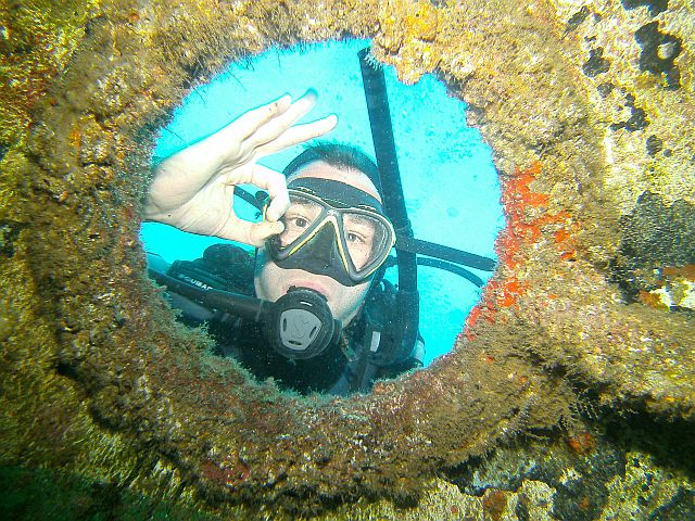 Book Dive Packages
